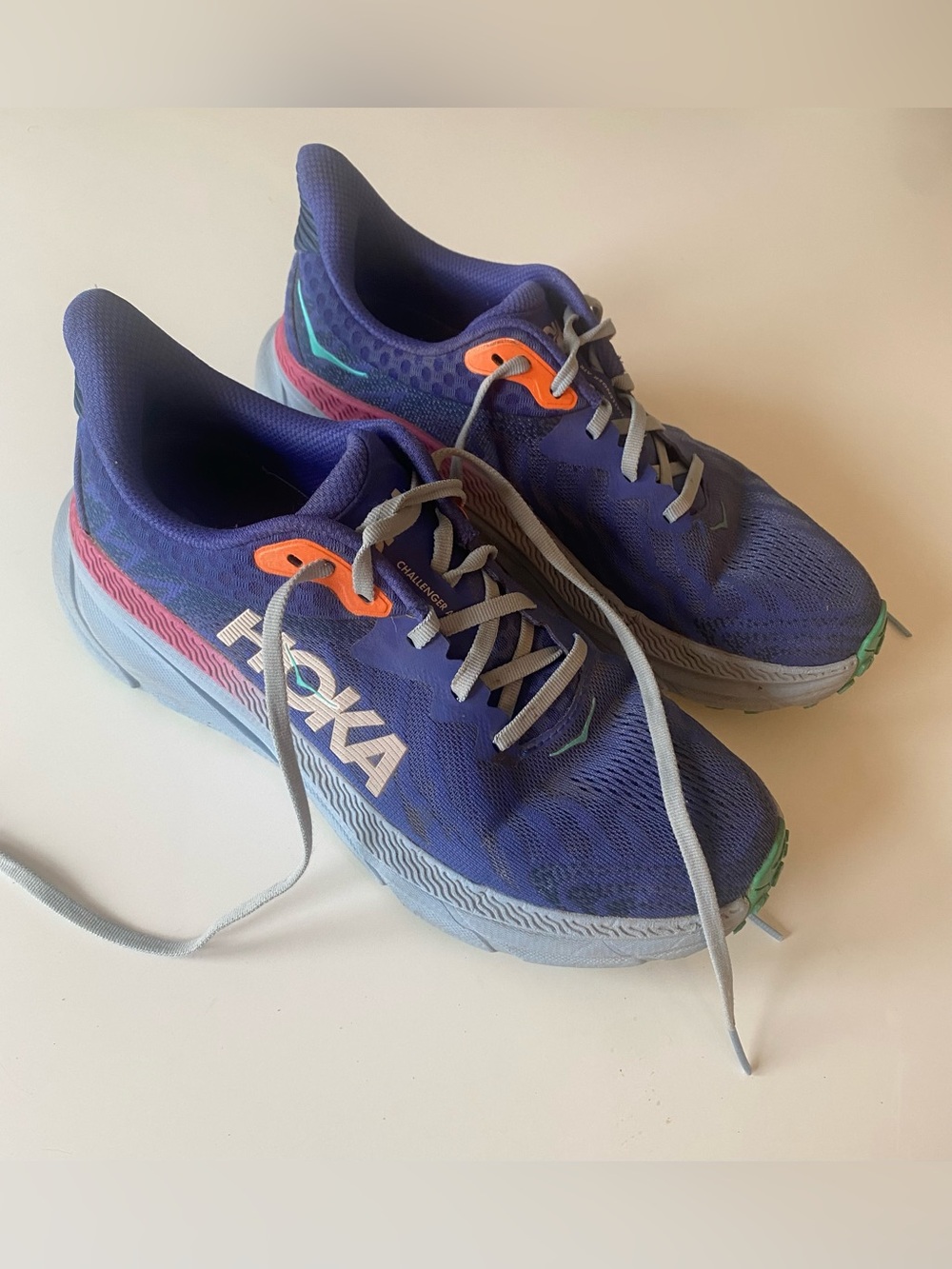 Hoka Challenger 7 Road-Trail Running